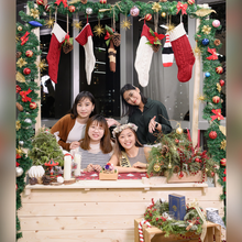 Load image into Gallery viewer, Your happiness journey - Dreamy Bridal 4-Persons Experience 2hours