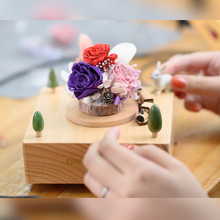 Load image into Gallery viewer, Your happiness journey - Dreamy Bridal 4-Persons Experience 2hours