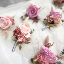 Load image into Gallery viewer, Japan AUBE Preserved Flower Diploma Course + HKOF DUO Certificate (Exclusive)