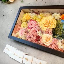 Load image into Gallery viewer, Preserved Flower Large Frame - Imprint precious memories peach edition