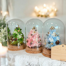 將圖片載入圖庫檢視器 Preserved flower Christmas Tree Workshop 2 hours (S Size Corkboard base)