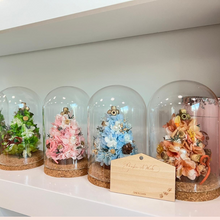 將圖片載入圖庫檢視器 Preserved flower Christmas Tree Workshop 2 hours (S Size Corkboard base)