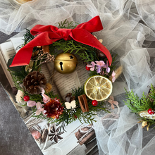 將圖片載入圖庫檢視器 Christmas Preserved Flower Wreath Workshop 2 hours 15cm