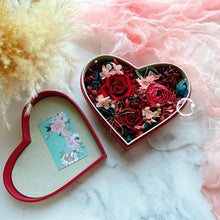 Load image into Gallery viewer, One Flower Love is in the air Preserved Flower Box 永生花盒