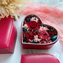 Load image into Gallery viewer, One Flower Love is in the air Preserved Flower Box 永生花盒