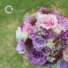 Load image into Gallery viewer, Preserved Flower Bridal Bouquet purple
