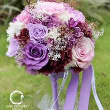 Load image into Gallery viewer, Preserved Flower Bridal Bouquet purple