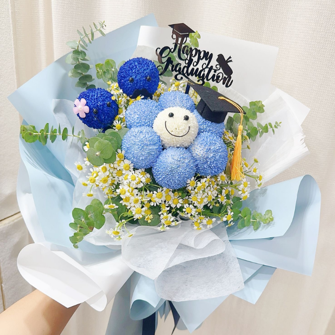 Smiley Happy Face with Daisy Fresh Flower Bouquet Sky Blue