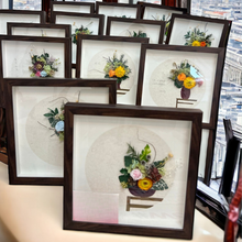 Load image into Gallery viewer, New Year Dried Flower Preserved Flower Frame Workshop 1.5Hours
