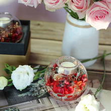 Load image into Gallery viewer, One Flower Dreamy Floral Scented Glass Ball Classic Red 夢幻永生花 X 香薰水晶球治癒系家居擺設
