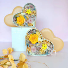 將圖片載入圖庫檢視器 One Flower Love is in the air Preserved Flower Box Passion Sunrise
