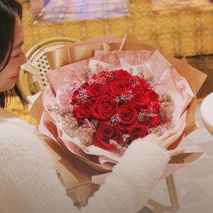 Preserved Flower Deluxe Fairy Dream Proposal Bouquet Classic Red 19 Stems